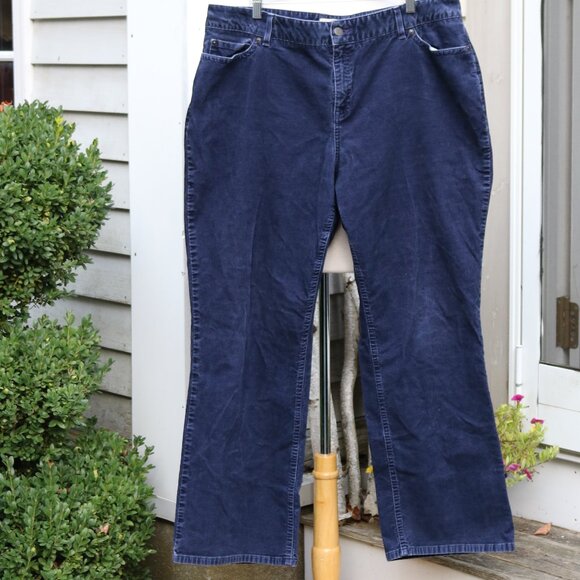 L.L. Bean Pants - LL Bean Plus Size Blue Favorite Fit Curvy Stretch Cotton Blend Corduroy Pants 20